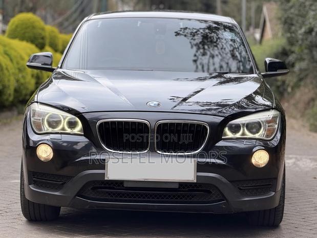 BMW X1 sDrive28i 4dr SUV (2.0L 4cyl Turbo 8A) 2015 Black