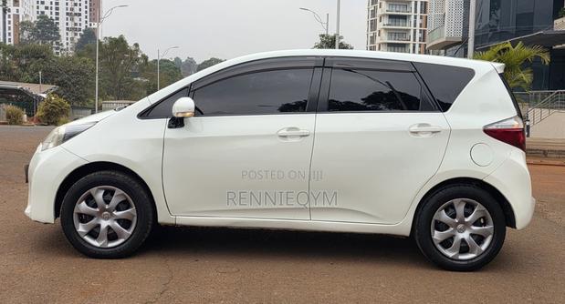 Toyota Ractis 1.5 FWD 2012 Pearl