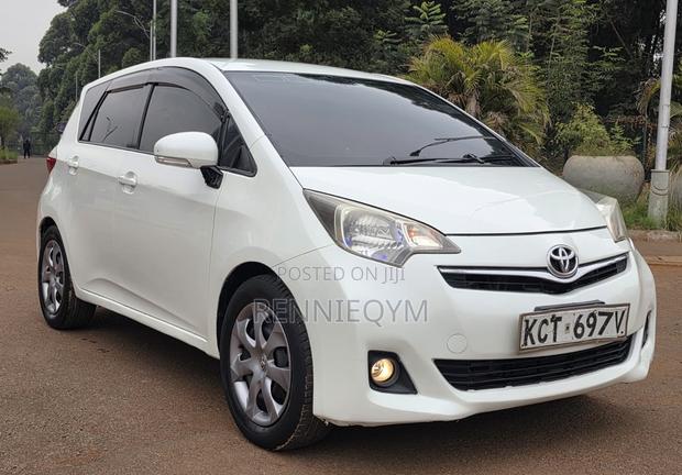 Toyota Ractis 1.5 FWD 2012 Pearl