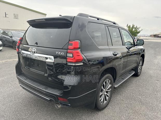 Toyota Land Cruiser Prado 2020 Black