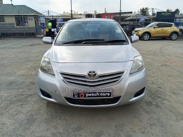 Toyota Belta 2006 Silver