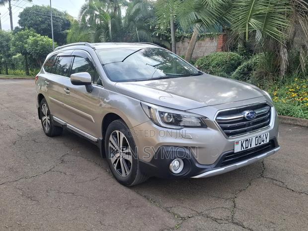 Subaru Outback 2.5i Premium AWD 2018 Gold