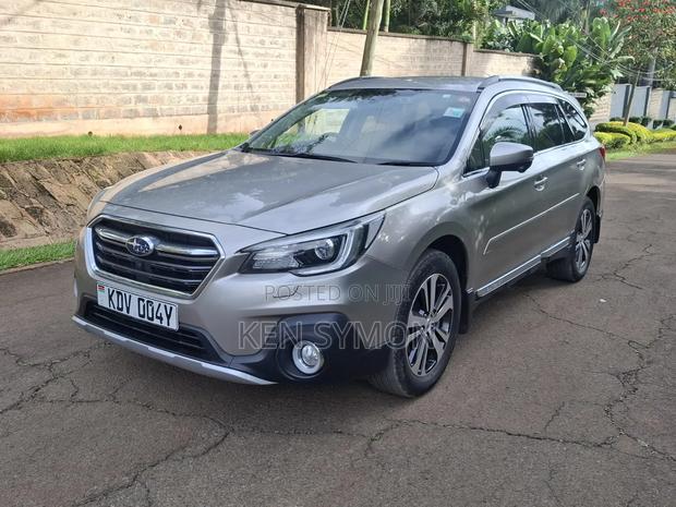 Subaru Outback 2.5i Premium AWD 2018 Gold