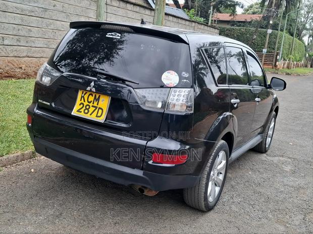Mitsubishi Outlander 2010 Black