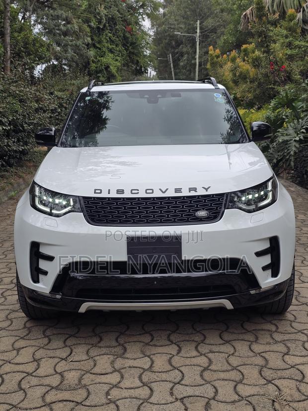 Land Rover Discovery 2019 White