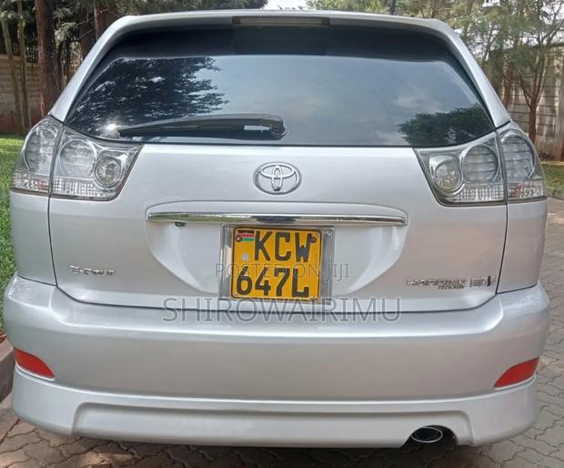 Toyota Harrier 2012 Silver