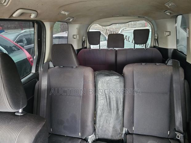 Toyota Voxy 2017 Black