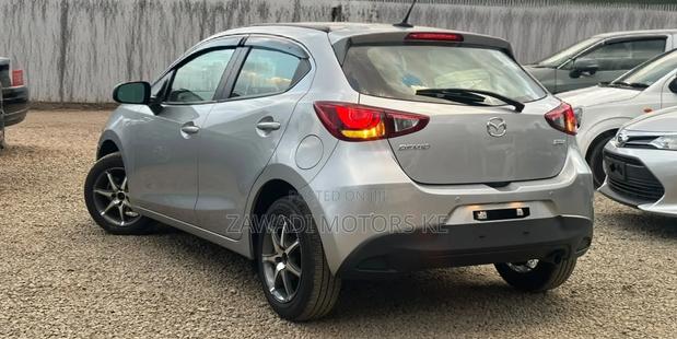 Mazda Demio 2019 Silver