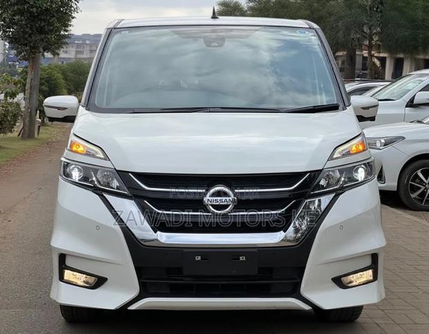 Nissan Serena 2019 White