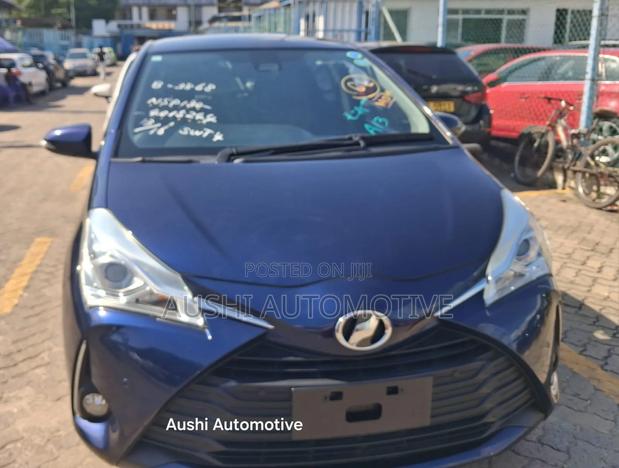 Toyota Vitz 2018 Blue