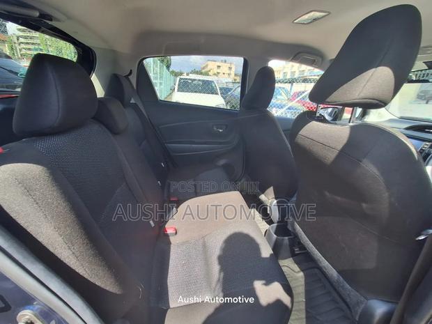 Toyota Vitz 2018 Blue