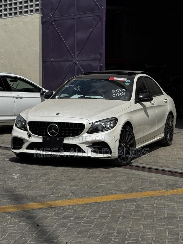 Mercedes-Benz C200 2019 White