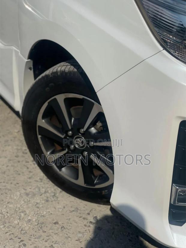 Toyota Noah 2019 White