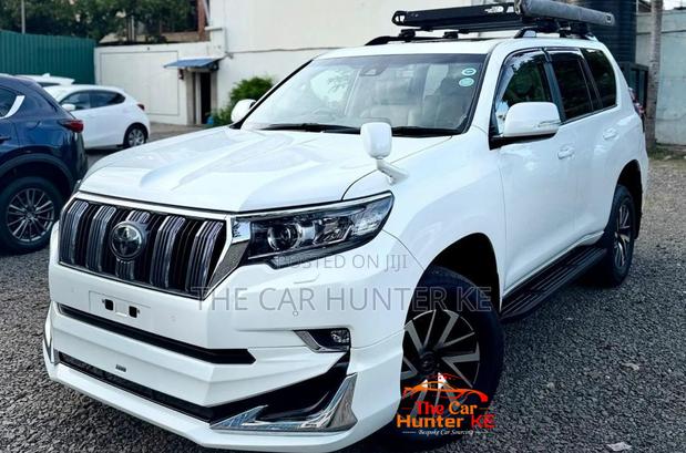 Toyota Land Cruiser Prado 2.7 2019 White