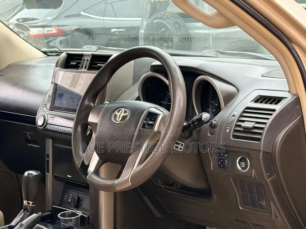 Toyota Land Cruiser Prado 2011 Gold