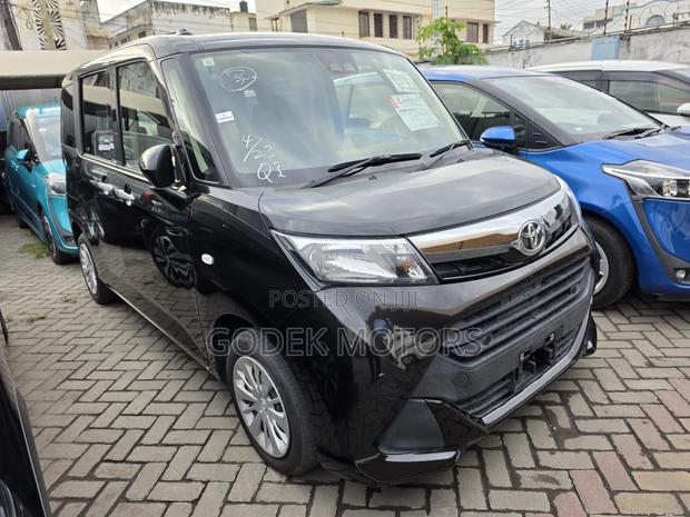 Toyota Tank 2019 Black