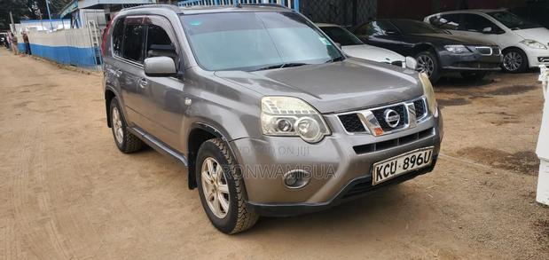 Nissan X-Trail 2011 Silver