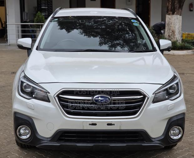 Subaru Outback 2020 White