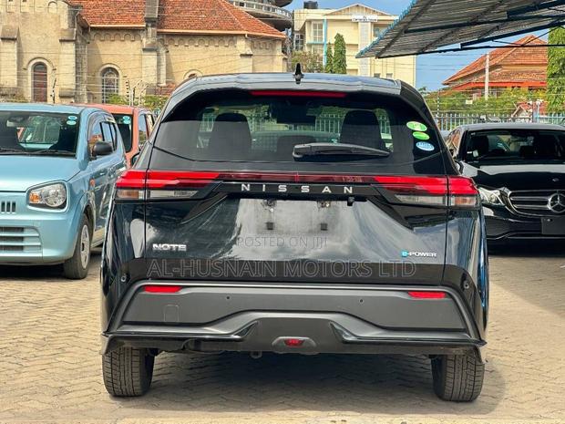 Nissan Note 1.2 Hybrid 2021 Black