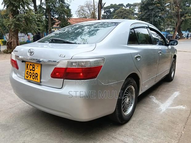 Toyota Premio 2009 Silver