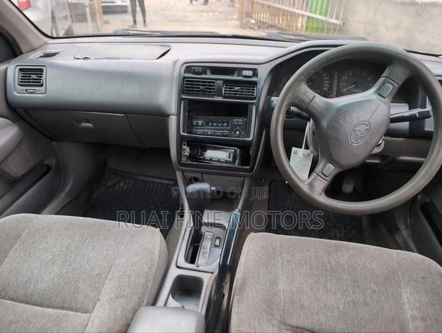 Toyota Corolla 1997 Silver