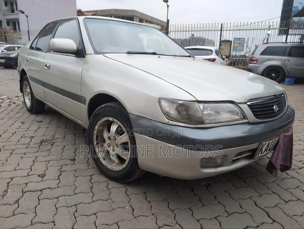 Toyota Corolla 1997 Silver
