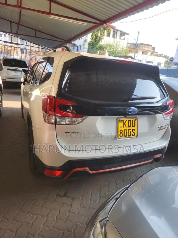 Subaru Forester 2017 White
