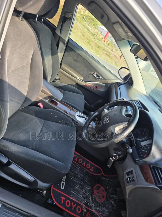 Toyota Allion 2015 Silver