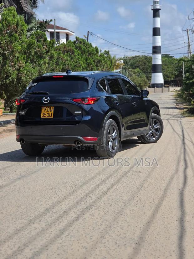 Mazda CX-5 2019 Blue