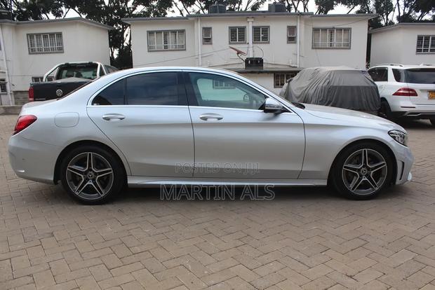 Mercedes-Benz C200 2019 Silver