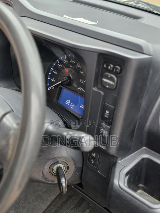 Toyota Succeed 2019 Pearl