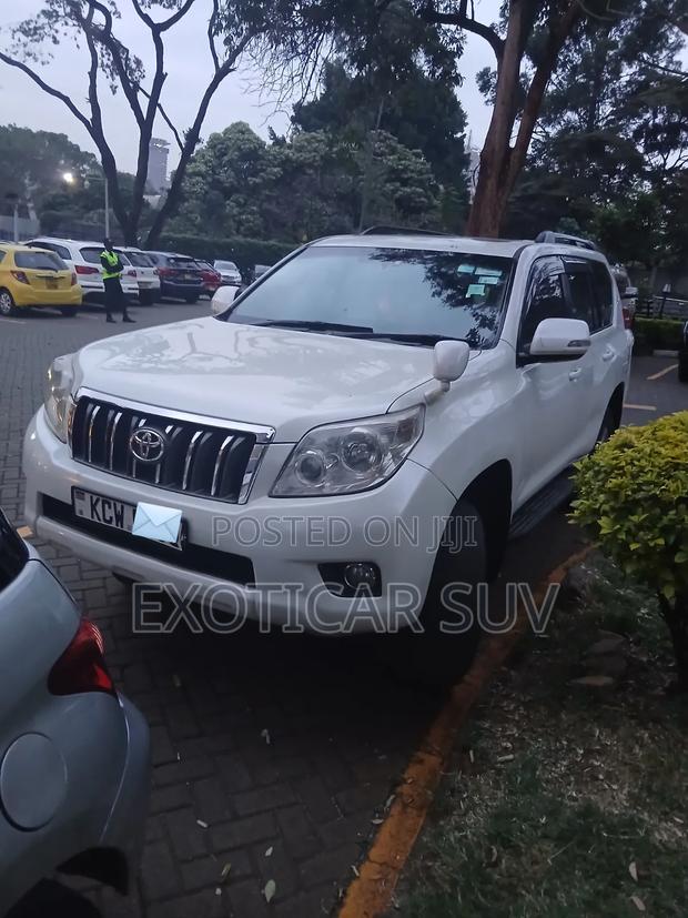 Toyota Land Cruiser Prado 2012 White