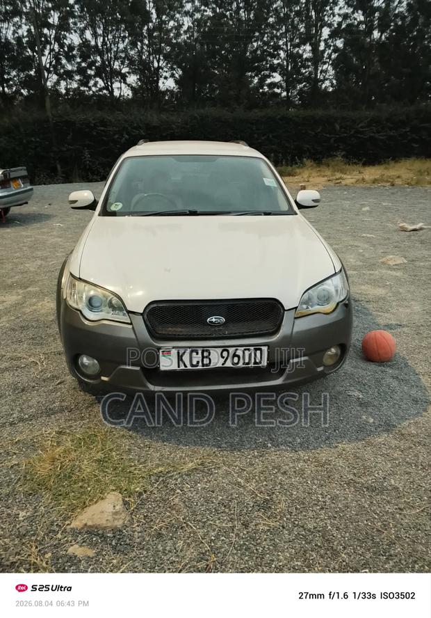 Subaru Outback 2008 White
