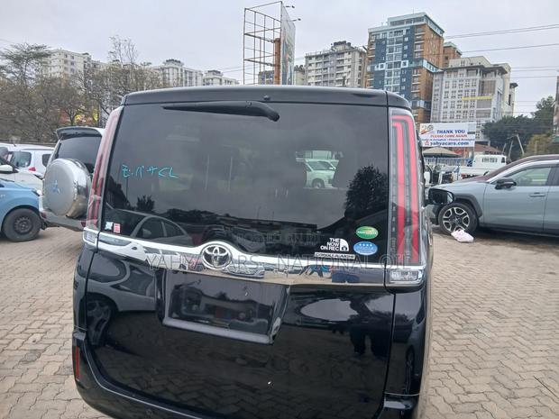 Toyota Noah 2019 Black