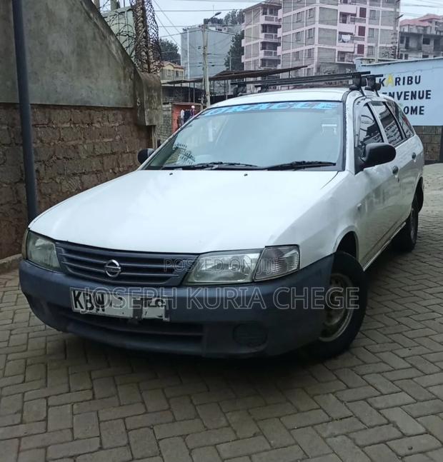 Nissan Advan 2007 White