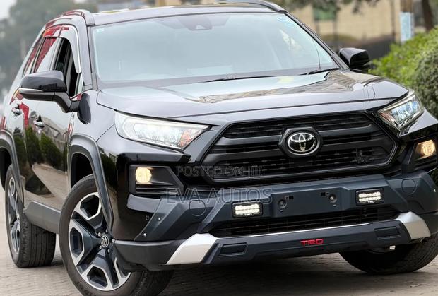 Toyota RAV4 2019 Black