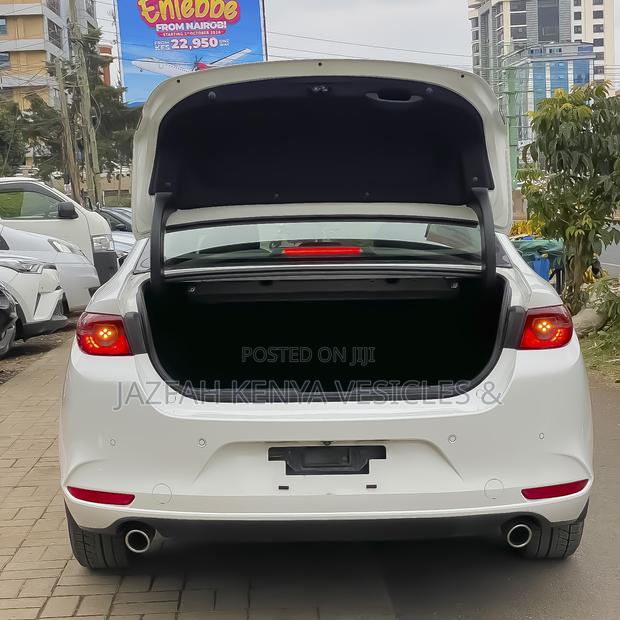 Mazda 3 2019 White