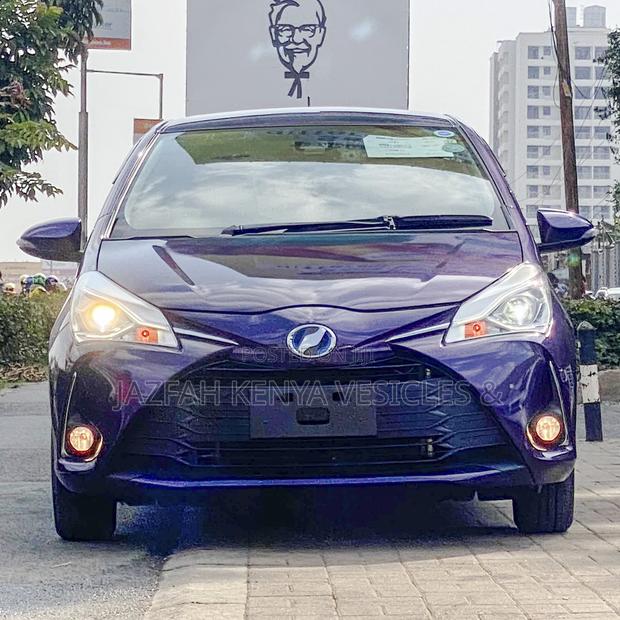 Toyota Vitz 1.5 FWD Hybrid 5dr 2019 Purple