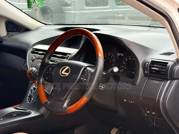 Lexus RX 2011 White