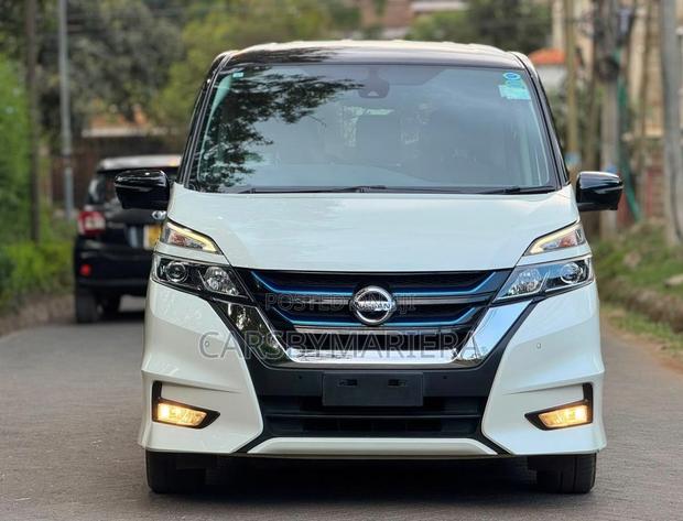 Nissan Serena 2019 White