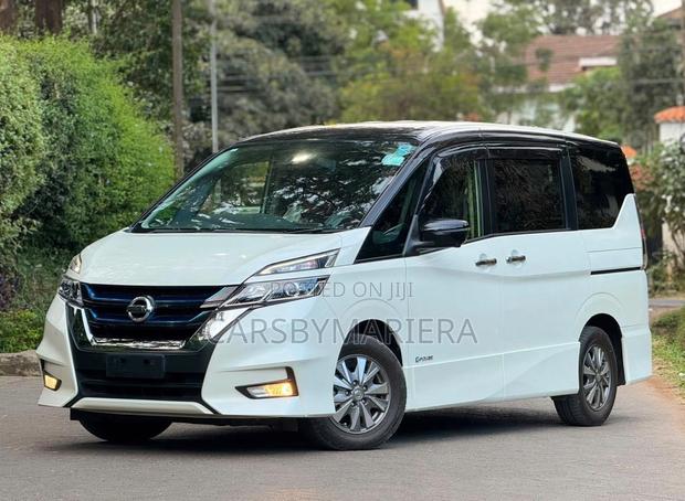 Nissan Serena 2019 White
