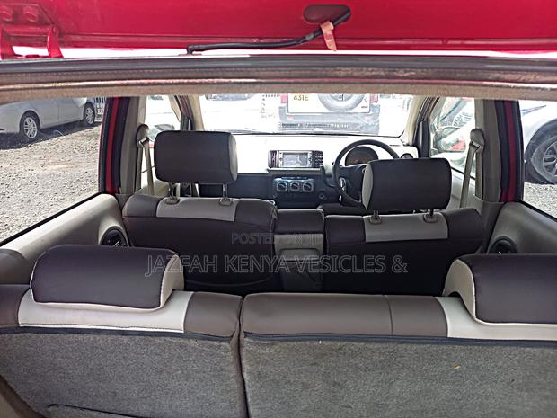 Toyota Passo 1.0 FWD 2015 Red