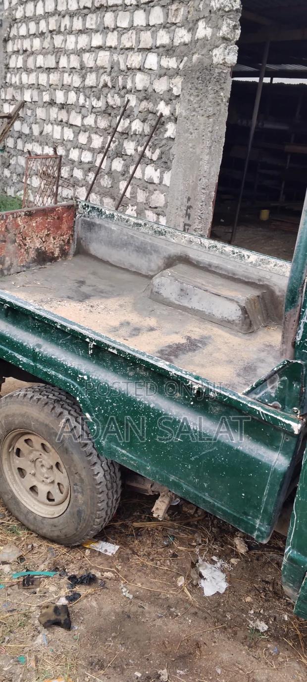 Toyota Land Cruiser 1995 Green