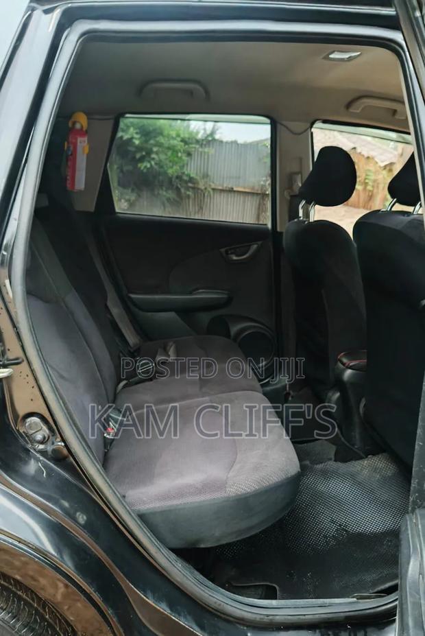 Honda Fit 2012 Silver
