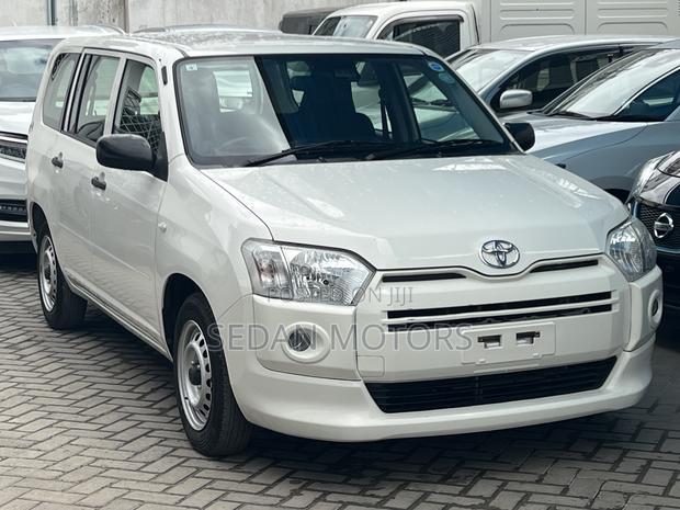Toyota Succeed 2020 White