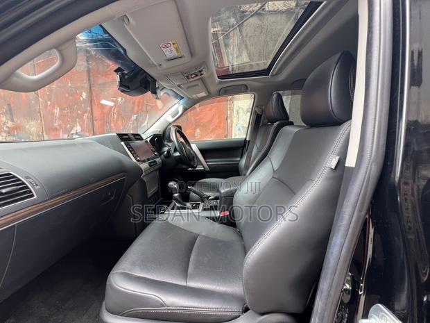 Toyota Land Cruiser Prado 2020 Black