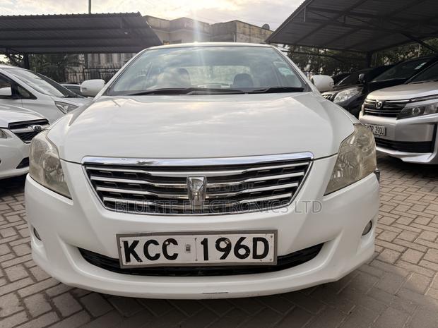 Toyota Premio 2009 White
