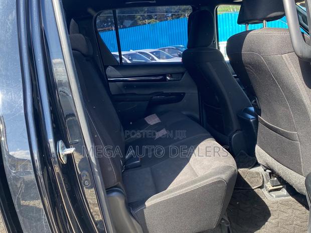 Toyota Hilux 2.4 Diesel 2020 Black