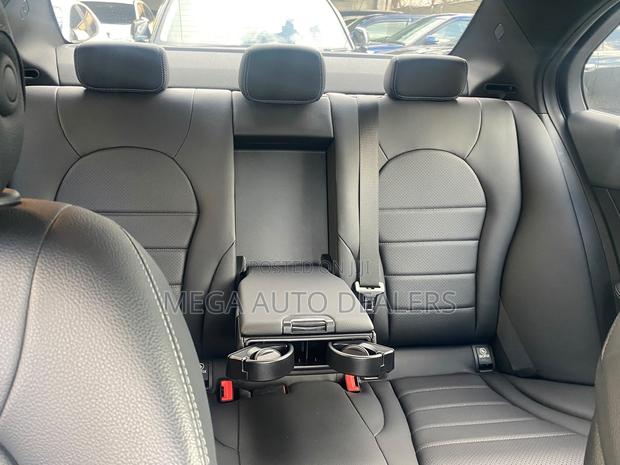 Mercedes-Benz C200 2019 Black