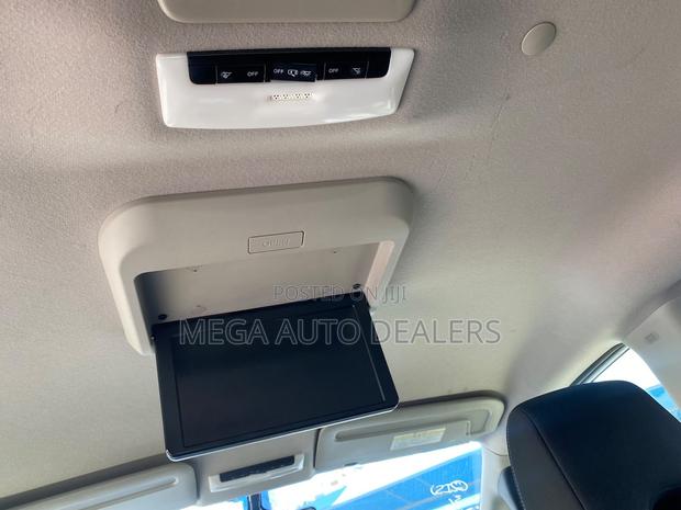 Nissan Serena 2019 White